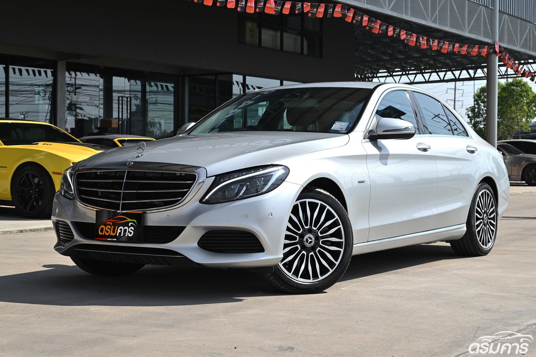Mercedes-Benz C350 2.0 W205 ( 2018 ) e Exclusive Sedan ภาพที่ 1