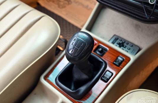 Mercedes-Benz 190E 2.5 W201 ( 1992 ) Sedan ภาพที่ 14