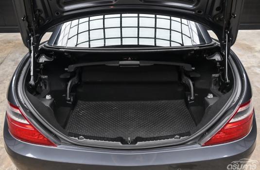 Mercedes-Benz SLK200 1.8 R172 ( 2015 ) AMG Carbon Look BlueEFFICIENCY Convertible ภาพที่ 12