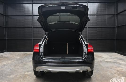 Mercedes-Benz GLA200 1.6 W156 ( 2017 ) Urban SUV ภาพที่ 7