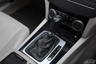 Mercedes-Benz C200 1.8 W204 ( 2011 ) Elegance Sedan ภาพที่ 14