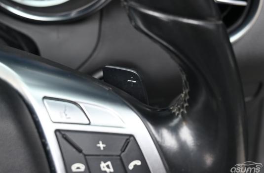 Mercedes-Benz SLK200 1.8 R172 ( 2015 ) AMG Carbon Look BlueEFFICIENCY Convertible ภาพที่ 17