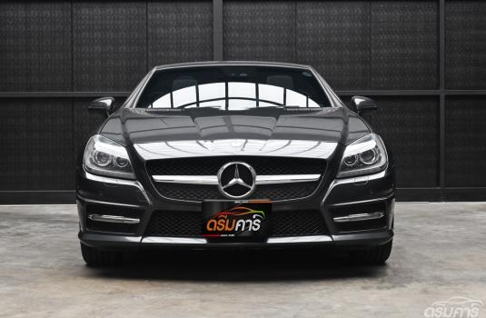 Mercedes-Benz SLK200 1.8 R172 ( 2015 ) AMG Carbon Look BlueEFFICIENCY Convertible ภาพที่ 2