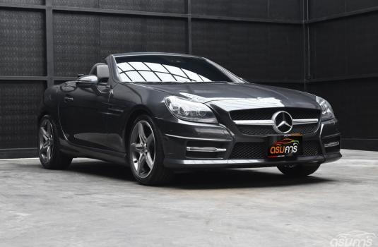 Mercedes-Benz SLK200 1.8 R172 ( 2015 ) AMG Carbon Look BlueEFFICIENCY Convertible ภาพที่ 8