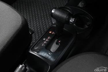 Volkswagen New Beetle 1.6 (ปี 2011) Coupe ภาพที่ 13