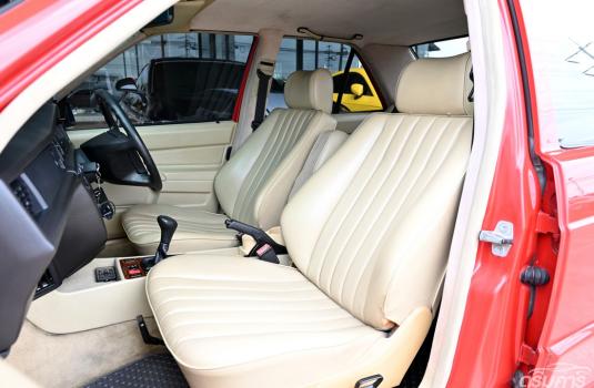 Mercedes-Benz 190E 2.5 W201 ( 1992 ) Sedan ภาพที่ 9