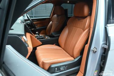 Bentley Bentayga 6.0 ( ปี 2017 ) 4WD SUV ภาพที่ 9