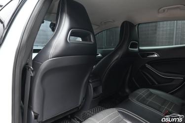 Mercedes-Benz GLA-Class GLA200 1.6 W156 Urban ภาพที่ 18