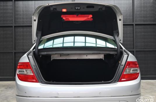 Mercedes-Benz C230 2.5 W204 ( 2008 ) Avantgarde Sedan ภาพที่ 6