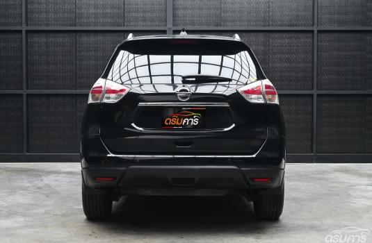 Nissan X-TRAIL 2.0 ( 2017 ) V 4WD SUV ภาพที่ 4