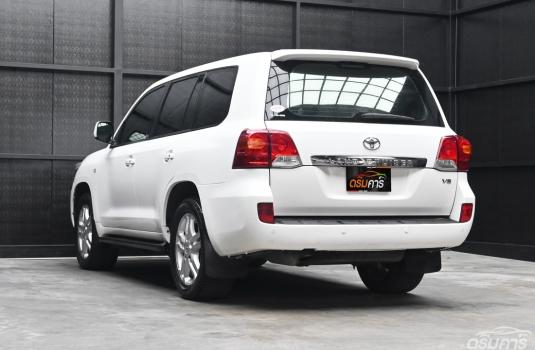 Toyota LAND CRUISER 4.5 ( 2012 ) 200 VX 4WD SUV ภาพที่ 3