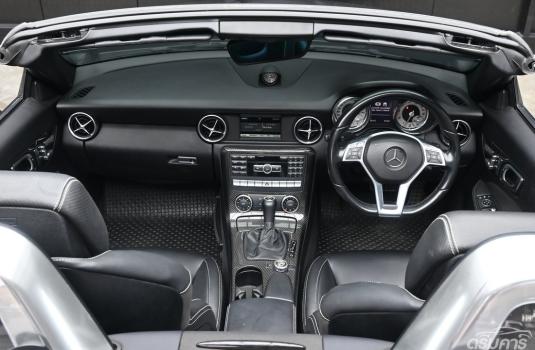 Mercedes-Benz SLK200 1.8 R172 ( 2015 ) AMG Carbon Look BlueEFFICIENCY Convertible ภาพที่ 15