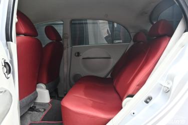 Mitsubishi i 0.7 ( ปี 2011 ) Hatchback ภาพที่ 16