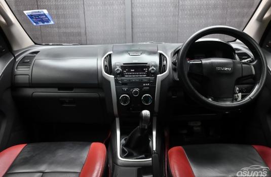 Isuzu D-MAX 2.5 Space Cab ( 2012 ) Hi-Lander Z (VGS) Pickup ภาพที่ 9