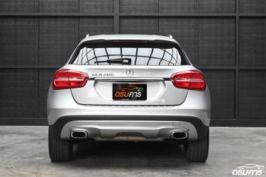Mercedes-Benz GLA-Class GLA200 1.6 W156 Urban ภาพที่ 4