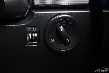 Volkswagen New Beetle 1.6 (ปี 2011) Coupe ภาพที่ 14