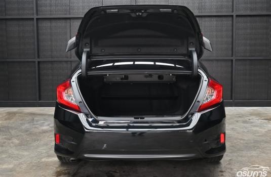 Honda CIVIC 1.5 FC ( 2017 ) Turbo RS Sedan ภาพที่ 6