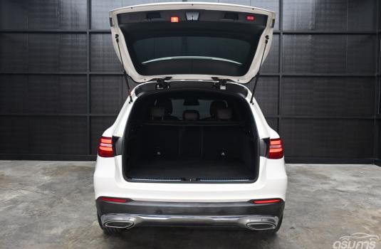 Mercedes-Benz GLC250d 2.1 W253 ( 2016 ) 4MATIC AWD SUV ภาพที่ 6